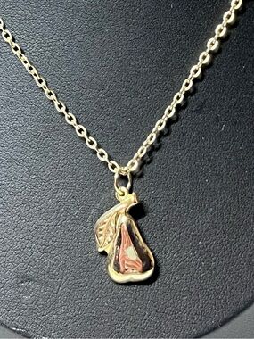 Vintage Gold Pear Pendant Necklace